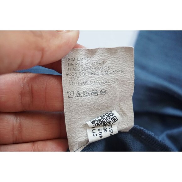 Under Armour Men's Blue Quarter-Zip Pullover – Size M - Picture 5 of 9